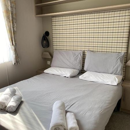 Luxury Holiday Home Sleeps 6 Pet Friendly St Austell Exterior photo