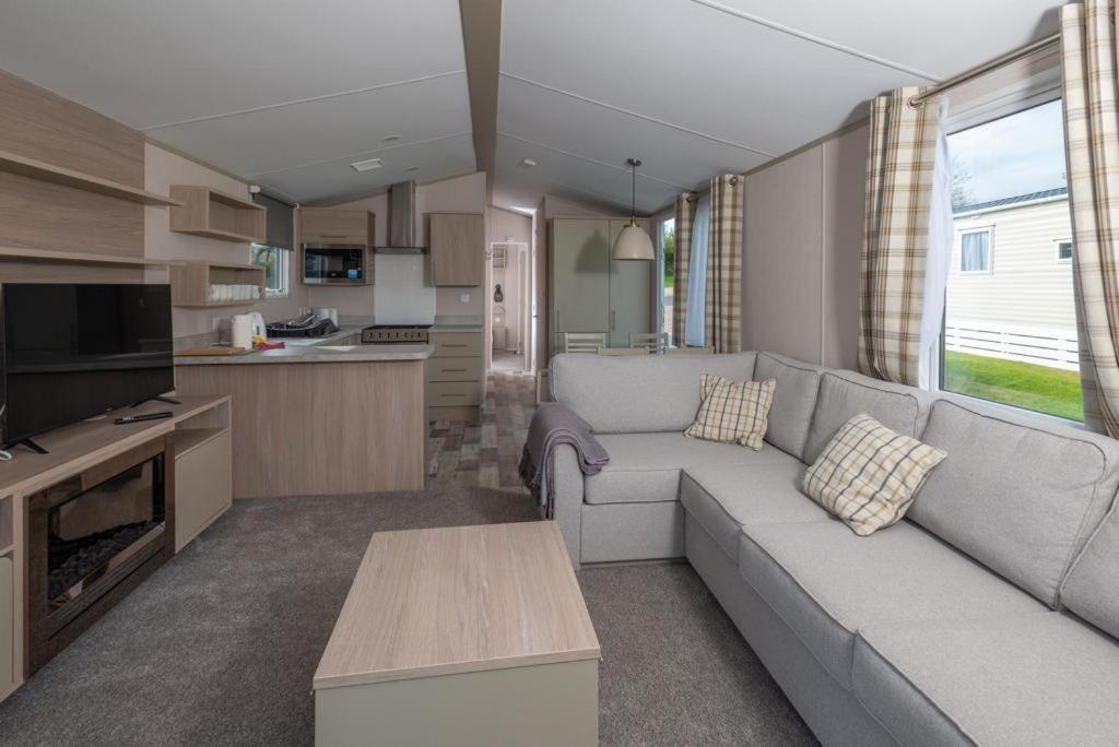 Luxury Holiday Home Sleeps 6 Pet Friendly St Austell Exterior photo